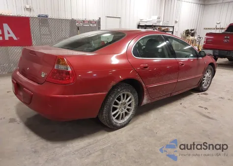 2002 Chrysler 300M from USA, damaged, VIN 2C3HE66G32H165622